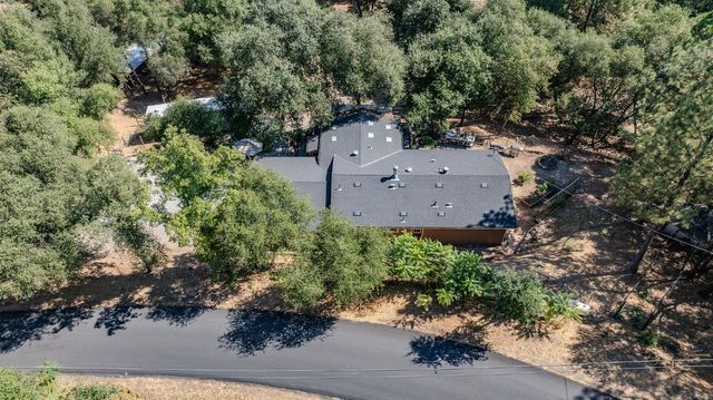 2988 Spring Hill Dr, San Andreas, CA 95249
