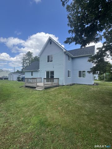 62 Benham Avenue, Waterford, CT 06375