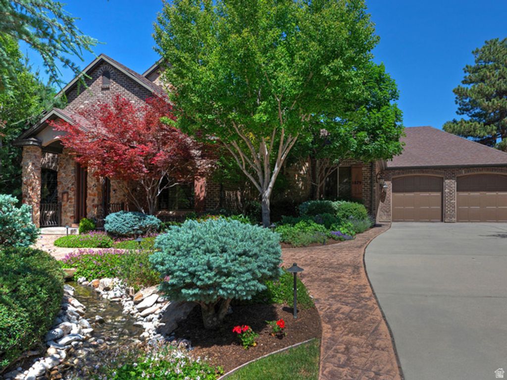 1879 E LONGVIEW DR, Holladay, UT 84124 — photo 3