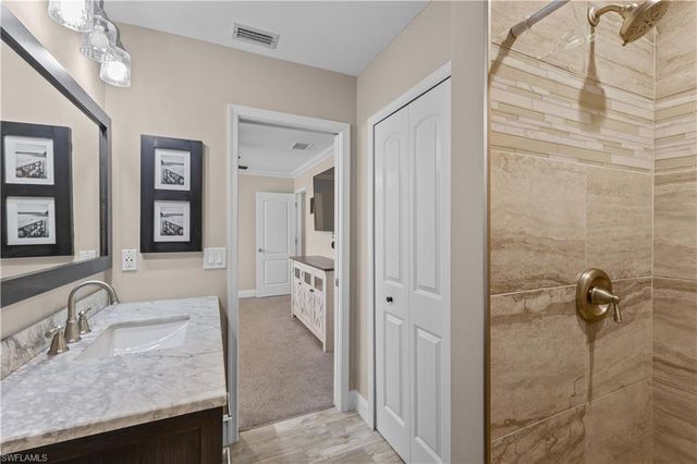 4115 SE 10th PL, Cape Coral, FL 33904