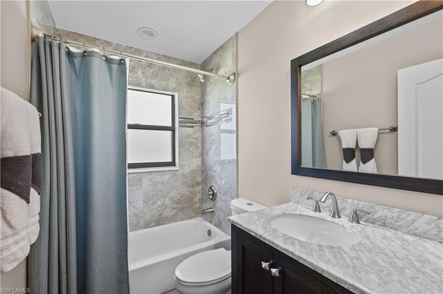 4115 SE 10th PL, Cape Coral, FL 33904