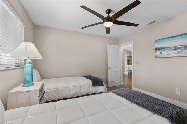 4115 SE 10th PL, Cape Coral, FL 33904