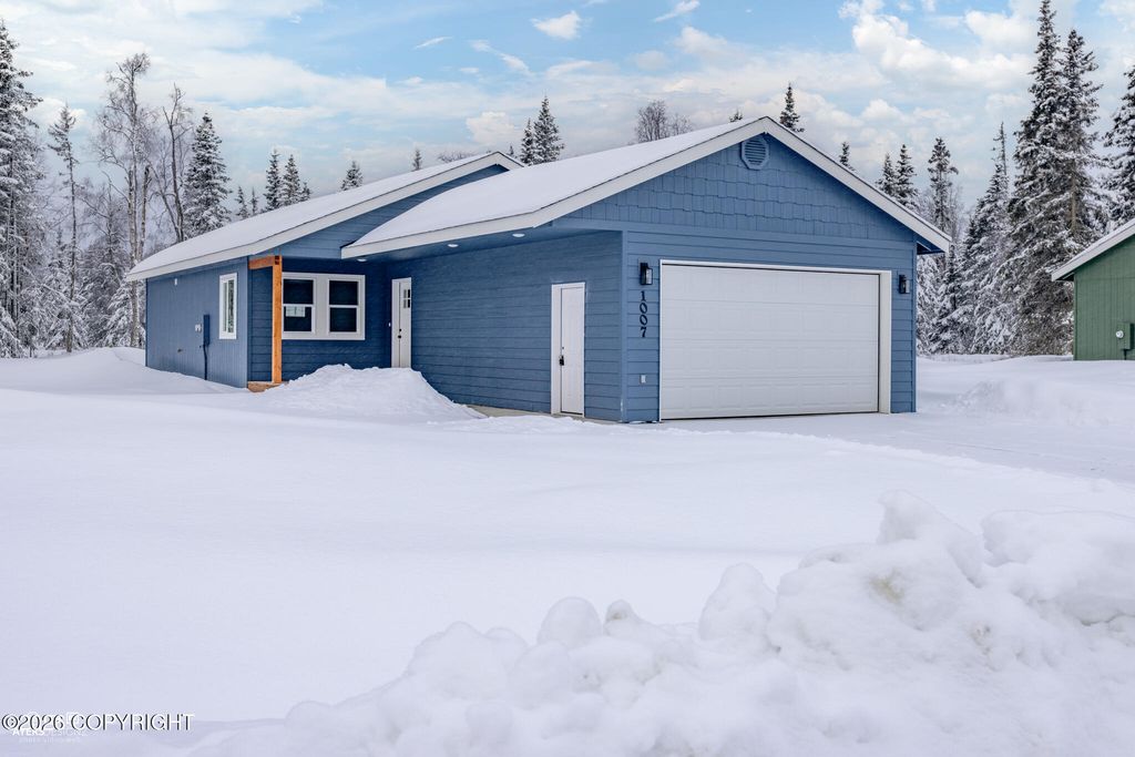 1007 Skyler Lane, Kenai, AK 99611