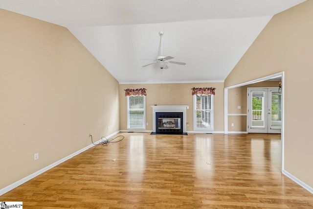 51 Staffordshire Way, Simpsonville, SC 29681