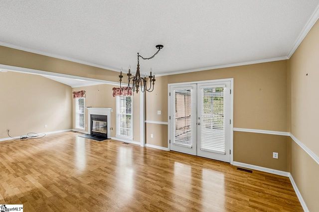 51 Staffordshire Way, Simpsonville, SC 29681