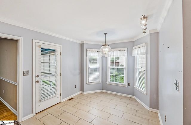 51 Staffordshire Way, Simpsonville, SC 29681