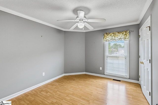 51 Staffordshire Way, Simpsonville, SC 29681