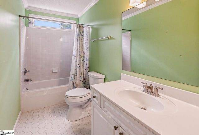 51 Staffordshire Way, Simpsonville, SC 29681