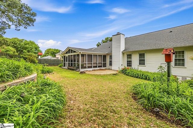 51 Staffordshire Way, Simpsonville, SC 29681