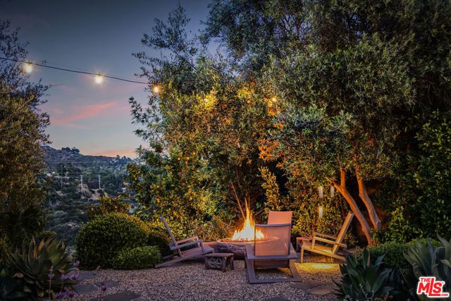 2724 Carmar Drive, Los Angeles, CA 90046