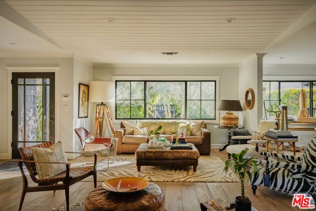 2724 Carmar Drive, Los Angeles, CA 90046