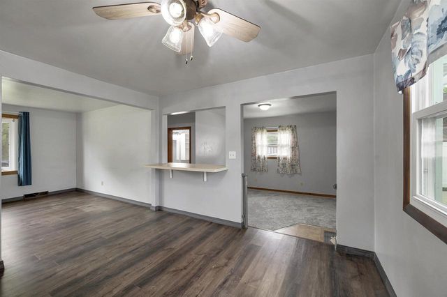 2110 ELM VIEW DRIVE, Green Bay, WI 54304