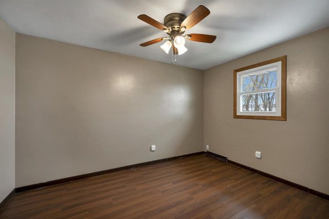 2110 ELM VIEW DRIVE, Green Bay, WI 54304
