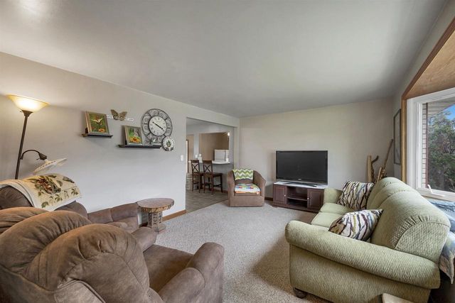 2110 ELM VIEW DRIVE, Green Bay, WI 54304