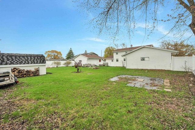 2110 ELM VIEW DRIVE, Green Bay, WI 54304
