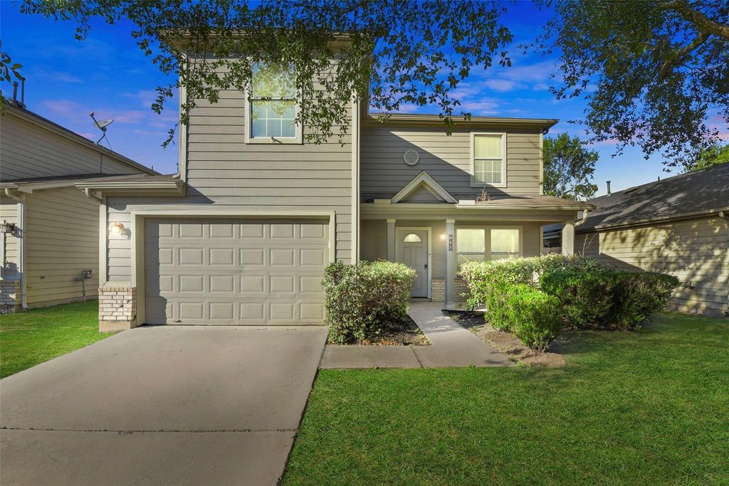 822 Grand Plains Drive, Hockley, TX 77090