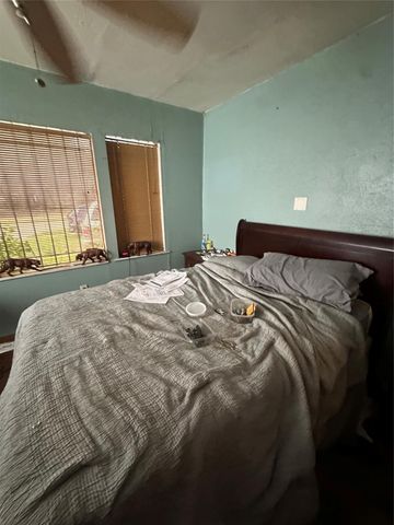 8105 Howard Drive, Houston, TX 77017