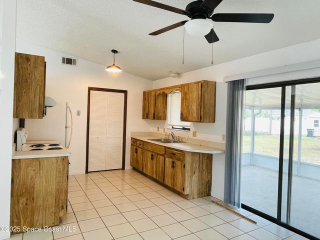153 Bayamo Avenue NE, Palm Bay, FL 32907