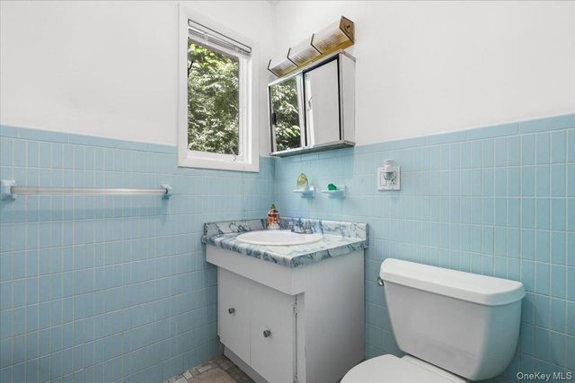 275 Broadfield Road, New Rochelle, NY 10804