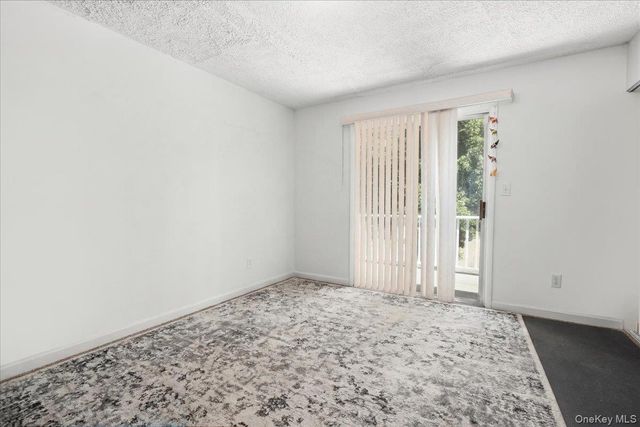 275 Broadfield Road, New Rochelle, NY 10804
