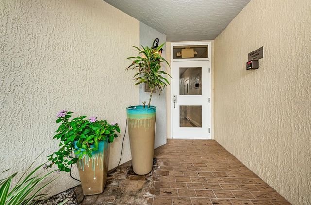 1860 N FORT HARRISON AVENUE 103, Clearwater, FL 33755