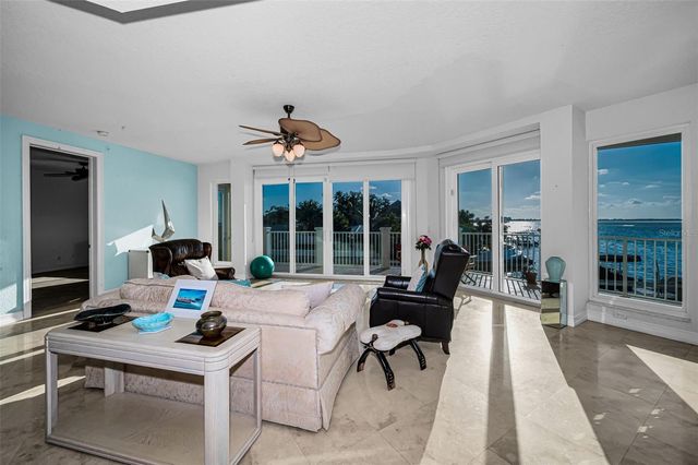 1860 N FORT HARRISON AVENUE 103, Clearwater, FL 33755