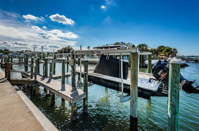 1860 N FORT HARRISON AVENUE 103, Clearwater, FL 33755