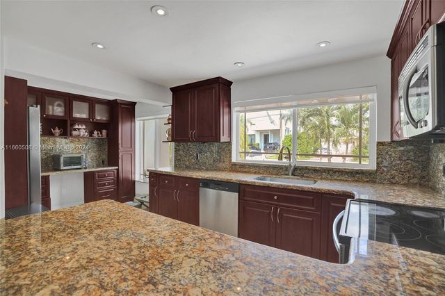 1910 N Hibiscus Dr, North Miami, FL 33181