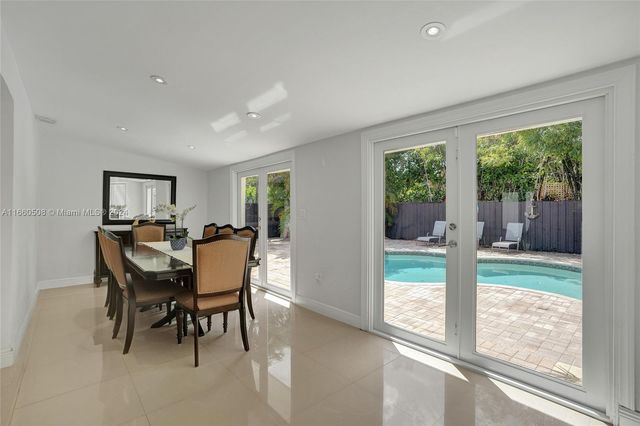 1910 N Hibiscus Dr, North Miami, FL 33181