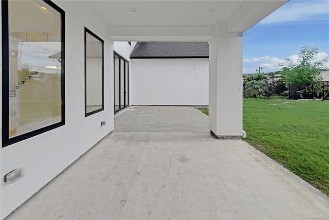 2217 Waterford Village Boulevard, Missouri City, TX 77459