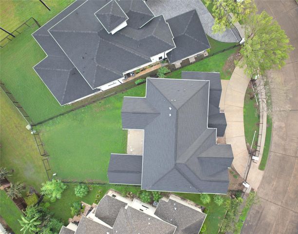 2217 Waterford Village Boulevard, Missouri City, TX 77459