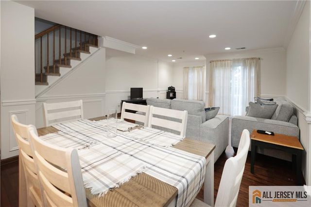 125 Adamecs Way 26, South Amboy, NJ 08879