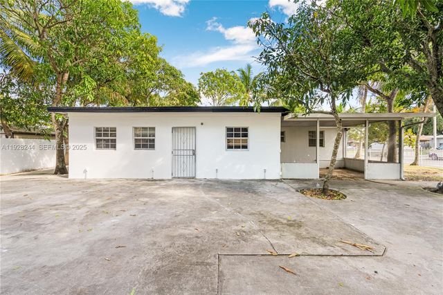 17144 NW 24th Pl, Miami Gardens, FL 33056