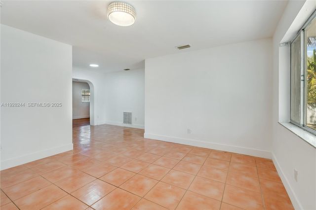 17144 NW 24th Pl, Miami Gardens, FL 33056