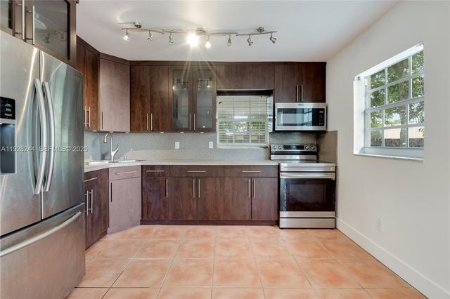 17144 NW 24th Pl, Miami Gardens, FL 33056