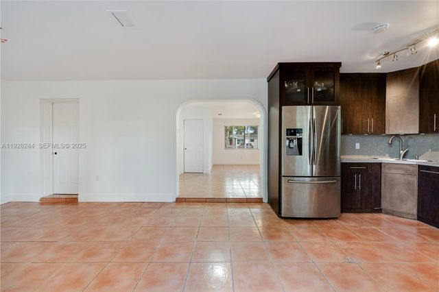 17144 NW 24th Pl, Miami Gardens, FL 33056