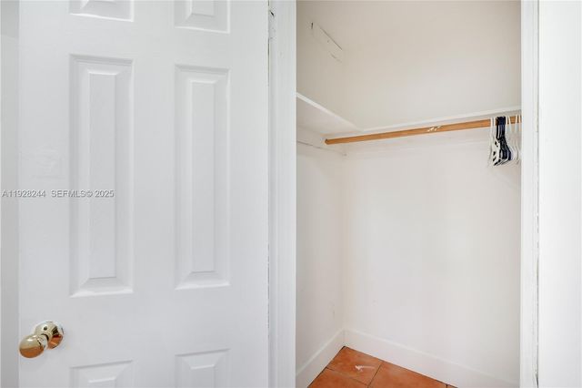 17144 NW 24th Pl, Miami Gardens, FL 33056