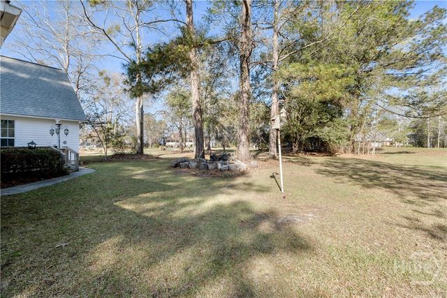 15 Egrets Way Lane, Richmond Hill, GA 31324