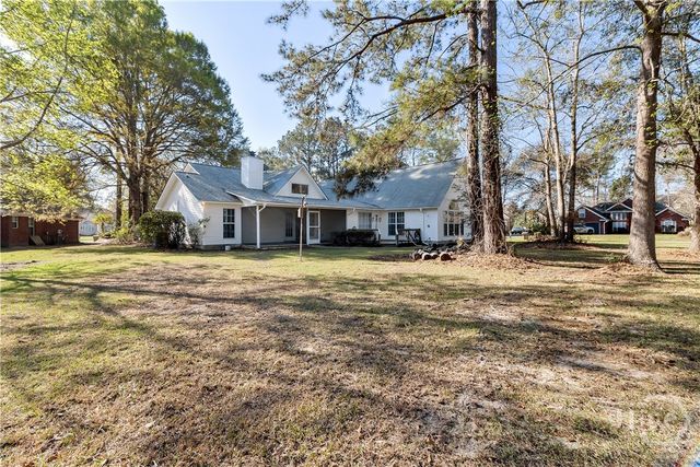 15 Egrets Way Lane, Richmond Hill, GA 31324