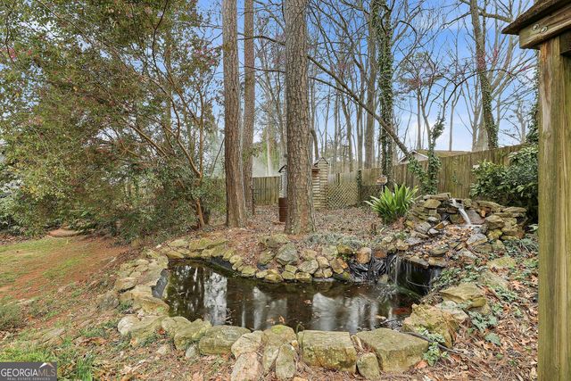 140 Chesterfield Court, Fayetteville, GA 30214