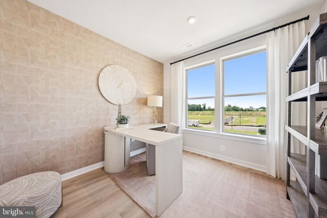 6709 BELCREST RD, Hyattsville, MD 20782