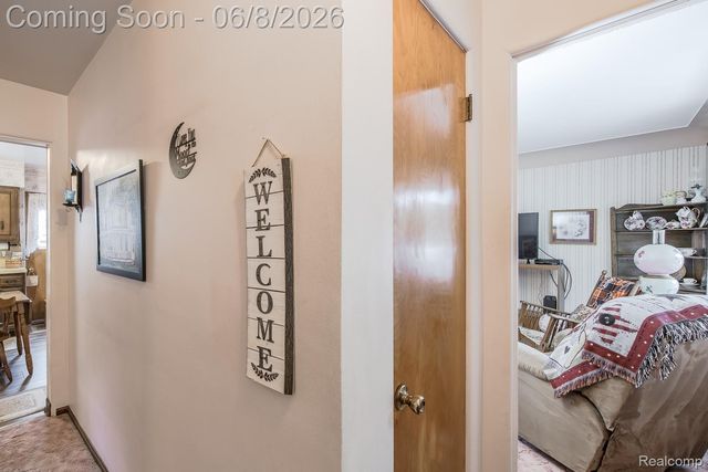 202 Park Avenue, Holly Village, MI 48442