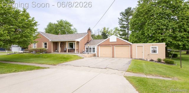 202 Park Avenue, Holly Village, MI 48442