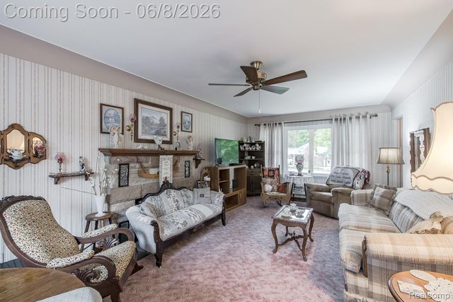 202 Park Avenue, Holly Village, MI 48442
