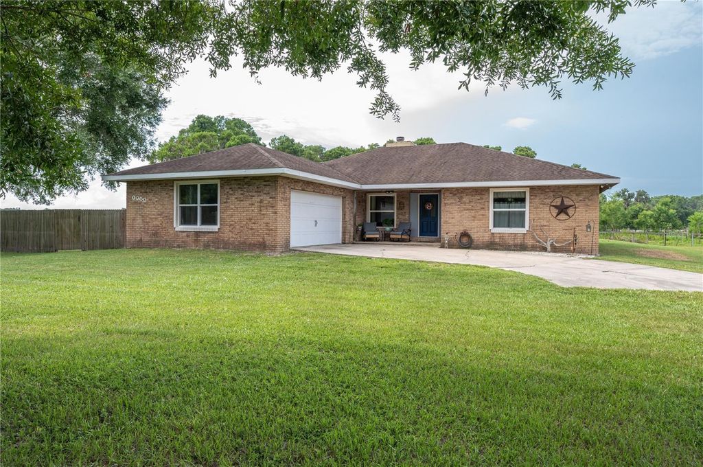 1755 BETH LANE, Winter Haven, FL 33880
