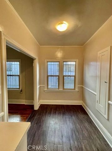 5424 Franklin Avenue, Los Angeles, CA 90027