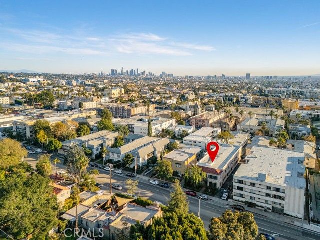 5424 Franklin Avenue, Los Angeles, CA 90027