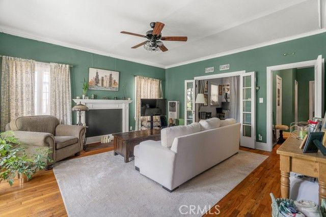 5424 Franklin Avenue, Los Angeles, CA 90027