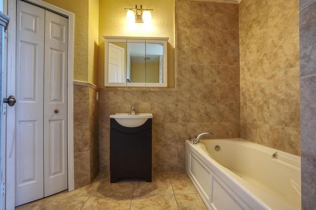1550 C Road, Loxahatchee Groves, FL 33470