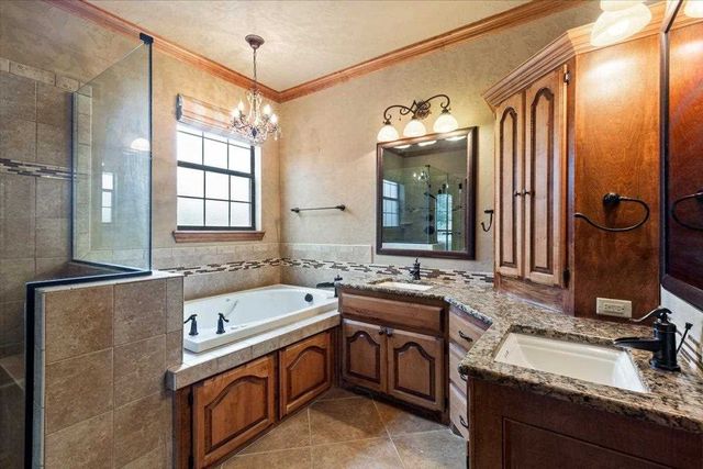 9 NW Forest Ln, Lawton, OK 73505